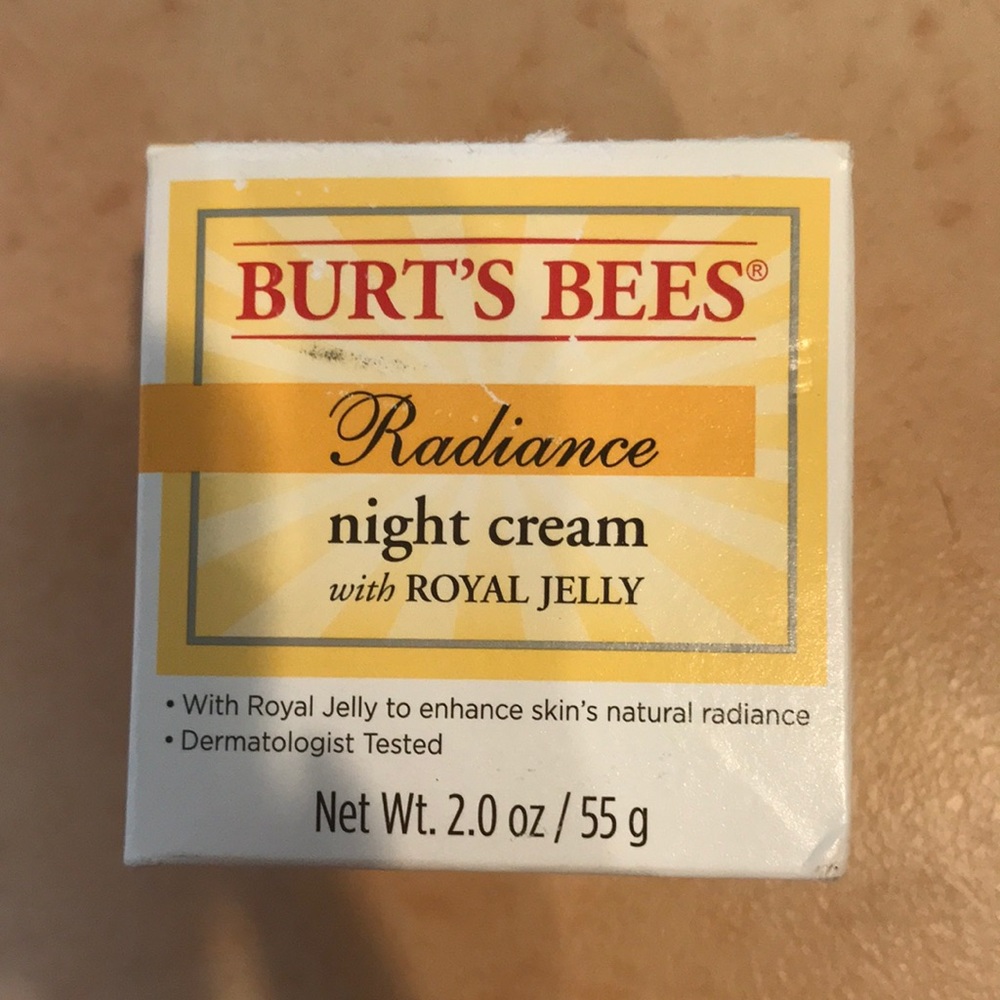 Burts bees radiance night cream
